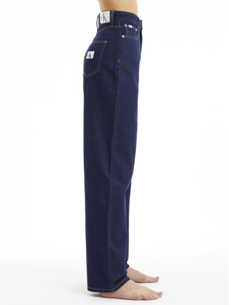 JEANS HIGH RISE RELAXED. 1 J20J219542