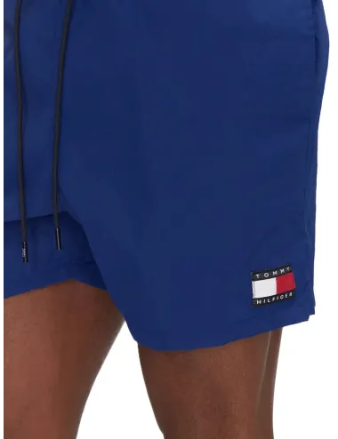Boxer mare medio uomo dettaglio color block e logo UM0UM03455 Tommy Hilfiger