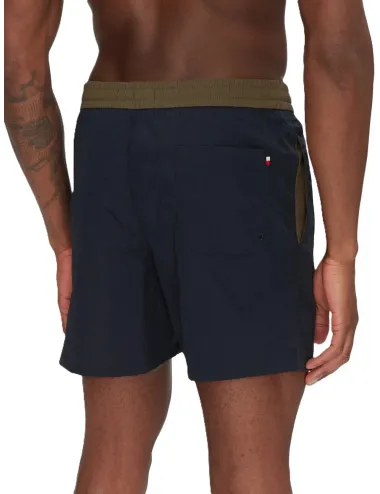 Boxer mare medio uomo dettaglio color block e logo UM0UM03455 Tommy Hilfiger
