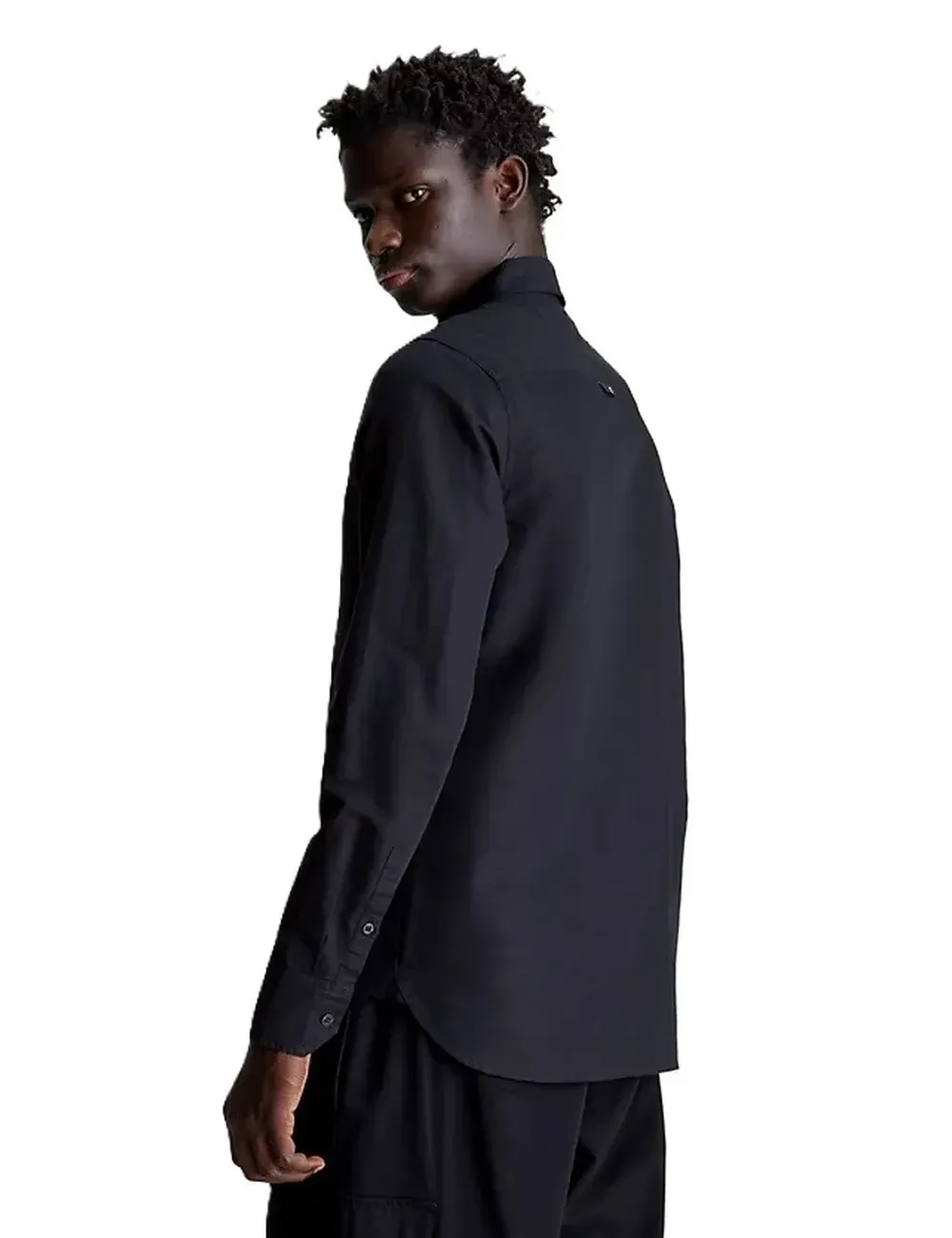 Camicia uomo a maniche lunghe in misto lino con tasca sul petto J30J325172 Calvin Klein